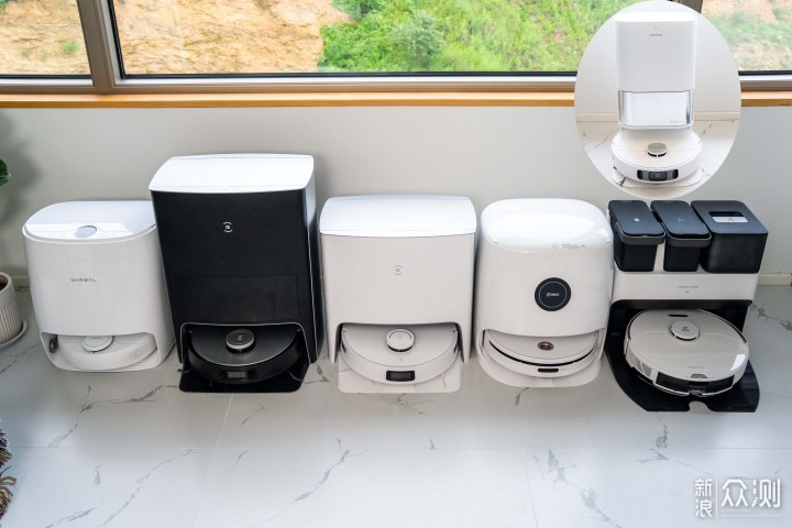 拖地技术哪家强？6款自清洁扫地机器人对比_新浪众测