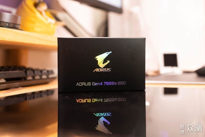 技嘉AORUS Gen4 7000s 2TB钛雕固态硬盘体验_新浪众测