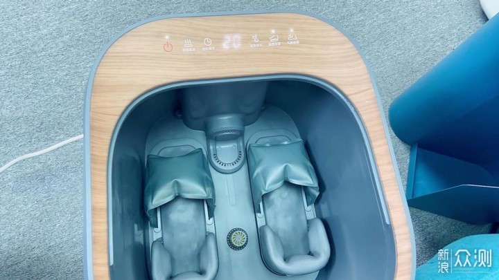 这台有气囊按摩的足浴器，真的超酷好么_新浪众测