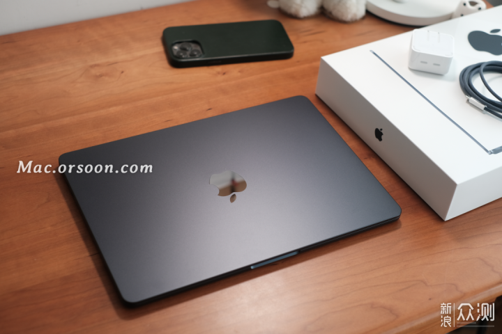 苹果MacBook Air M2开箱测评_新浪众测