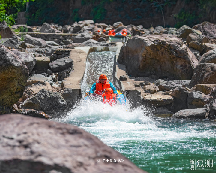 江浙沪周边漂流选择，龙王山峡谷漂流看一看啊_新浪众测