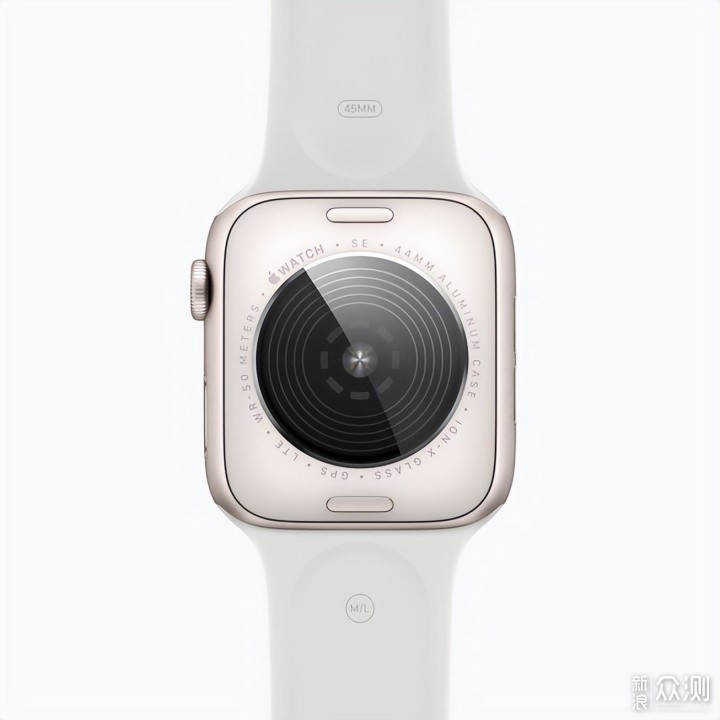 官方解读Apple Watch Series 8/SE/Ultra_新浪众测