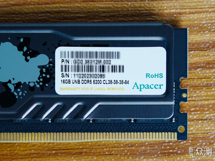 测测DDR5比DDR4强多少？用的主机也绝不能丑_新浪众测