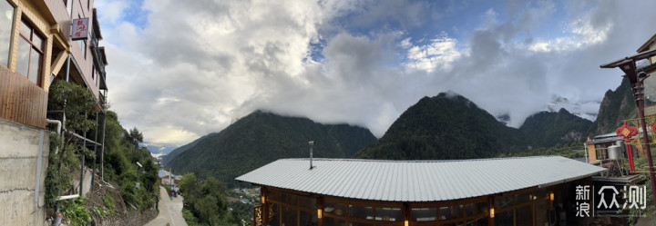 迪庆雨崩登山，香格里拉徒步，丽江古城摆烂_新浪众测