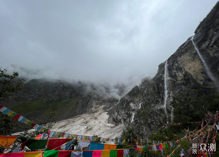 迪庆雨崩登山，香格里拉徒步，丽江古城摆烂_新浪众测