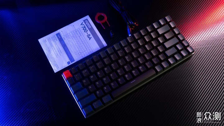 硬核桌面孤勇者，雷柏 V700-8A很推荐！_新浪众测
