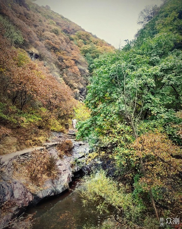 投石问路：北京郊区游玩之双龙峡景区秋季美景_新浪众测