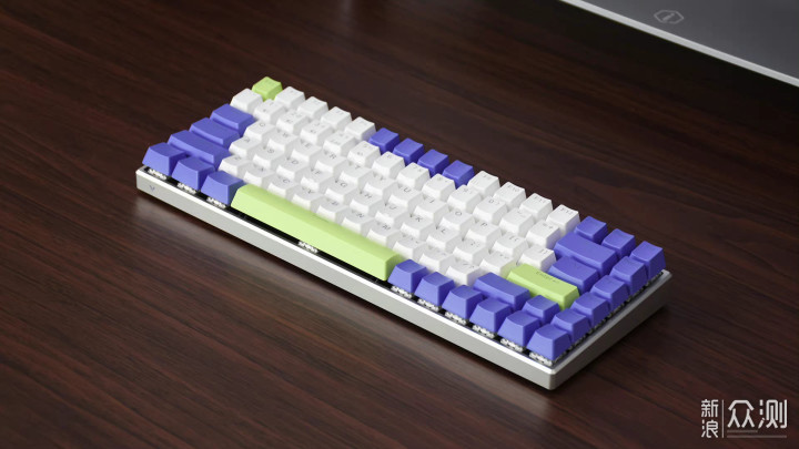 雷柏V700-8A机械键盘：颜值在线，性能强劲_新浪众测