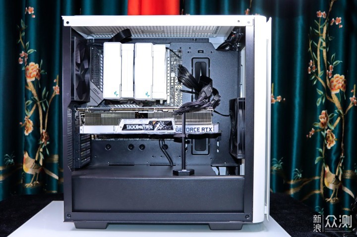 装台 5800X + 3090Ti 的主机，兼游戏与生产力_新浪众测