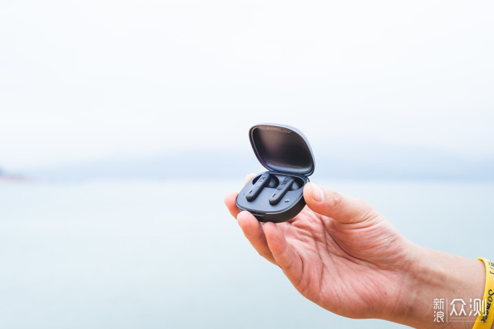 JBL WAVE FLEX 无线耳机,让音乐软硬兼得_新浪众测