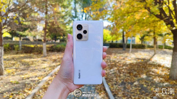 2亿像素被红米下放！Redmi Note 12 Pro+评测_新浪众测