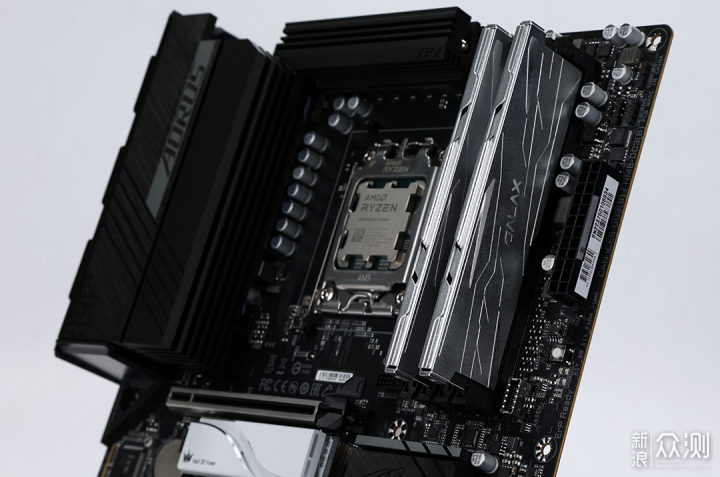 AMD锐龙R5-7600X装机配置怎么选？借你抄作业_新浪众测
