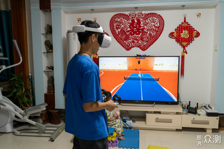 新VR新体验,奇遇Dream Pro千元级的4K体验_新浪众测