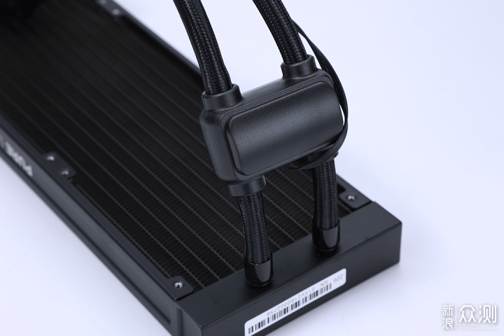 AMD锐龙R5-7600X装机配置怎么选？借你抄作业_新浪众测