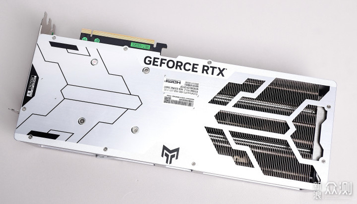 小的核心，高的效率！RTX4080金属大师评测_新浪众测