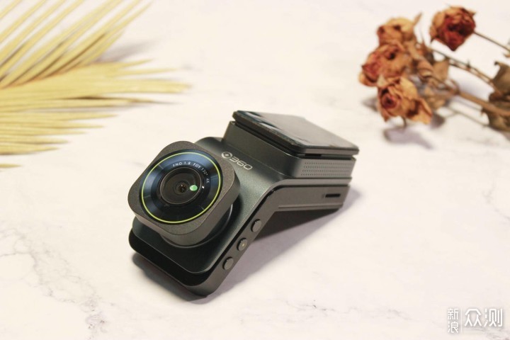 4K画质智能伴驾,360行车记录仪G900使用体验_新浪众测