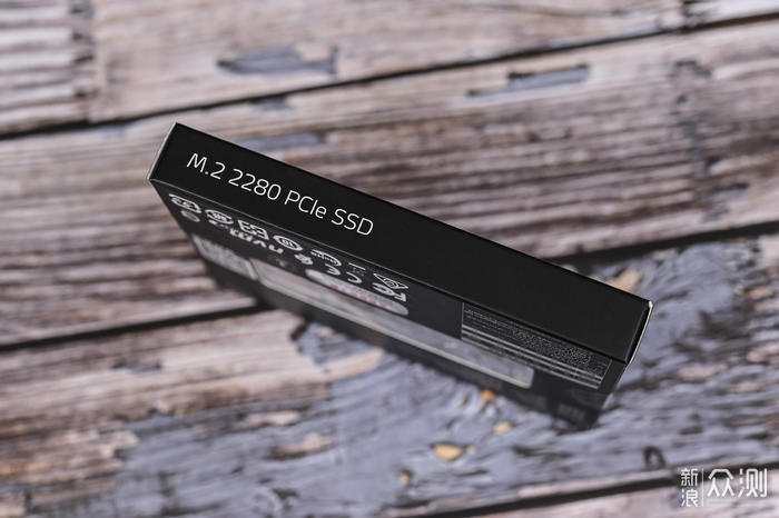 XPG 翼龙 S50Pro 2000GB PCIe4.0 SSD开箱简测_新浪众测