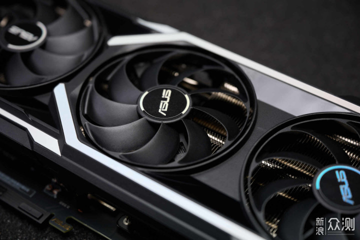 比甜品高亿点 | 华硕 RTX3060Ti 巨齿鲨 测试_新浪众测