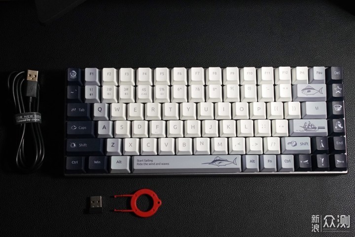 雷柏MT510 Pro多模机械键盘：颜值与实力并存_新浪众测