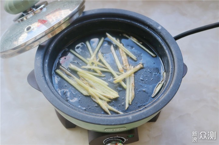 分享鸡翅的另类做法：蒜香芥末鸡翅，超好吃_新浪众测