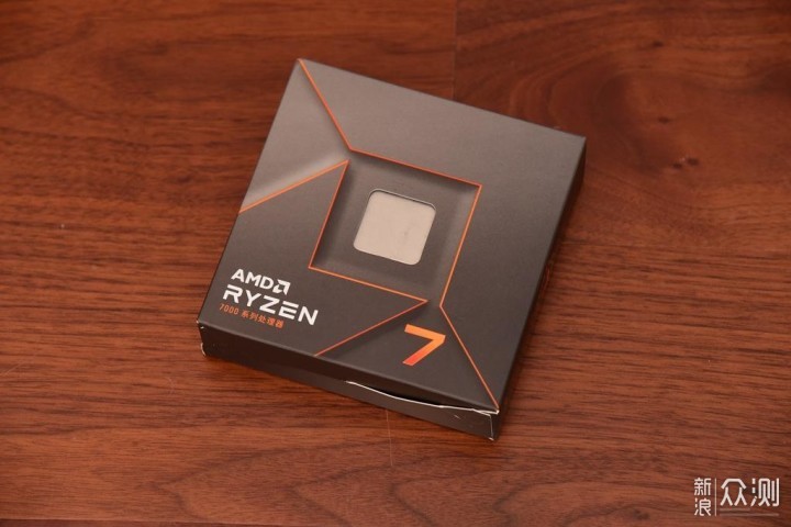 打游戏，升不升？实战AMD ZEN4平台WIN10 与11_新浪众测