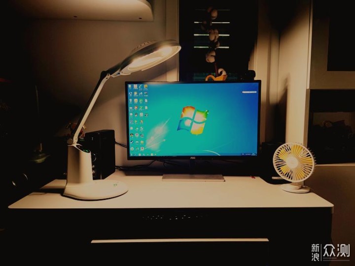 护眼灯家长选择很关键,爱德华医生红光护眼灯_新浪众测