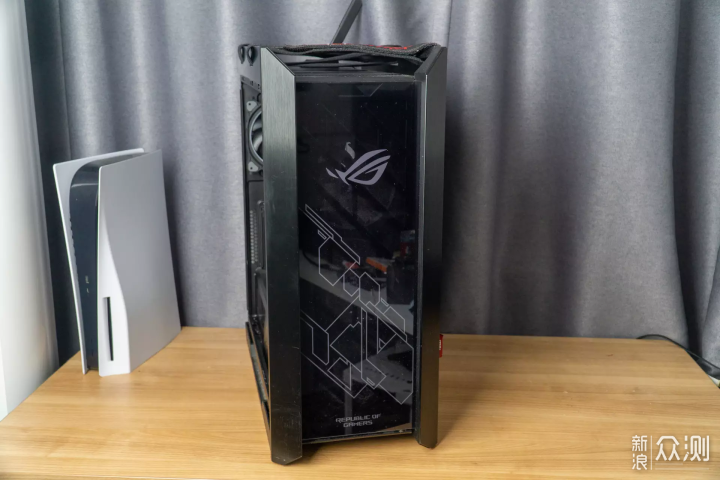 补完测试顺道薅一把土豪，ROG RX6700XT开箱_新浪众测