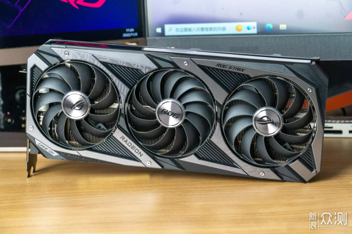 补完测试顺道薅一把土豪，ROG RX6700XT开箱_新浪众测