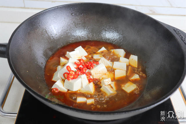 麻烦豆腐只需8分钟，麻辣鲜香，很下饭_新浪众测