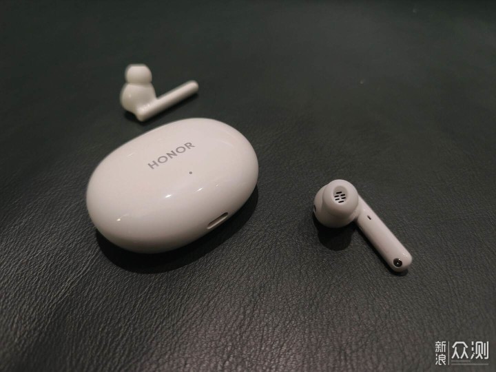 荣耀Earbuds 3i深度体验：独立后腔，低音给力_新浪众测