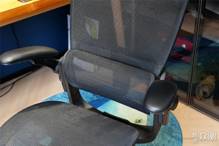 这才是我想要的工学椅-黑白调E3工学椅体验_新浪众测