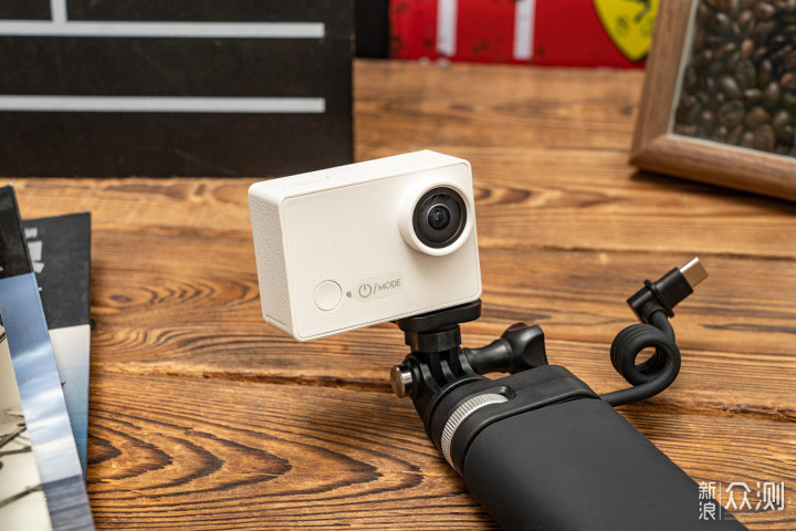 用上这个小神器，让GoPro可以持续拍摄7小时_新浪众测