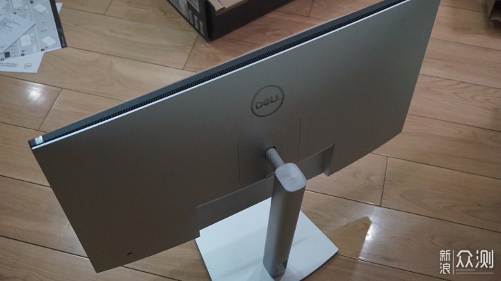 DELL U3223QE  4k black IPS 开箱体验_新浪众测