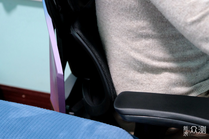 电竞人体工学椅革新者，骁骑X5S有怎样的体验_新浪众测
