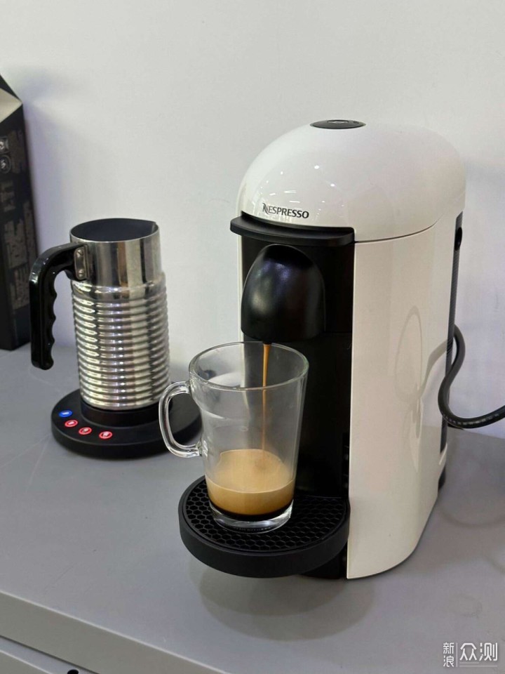 胶囊咖啡进阶之选，Nespresso Vertuo咖啡系统_新浪众测