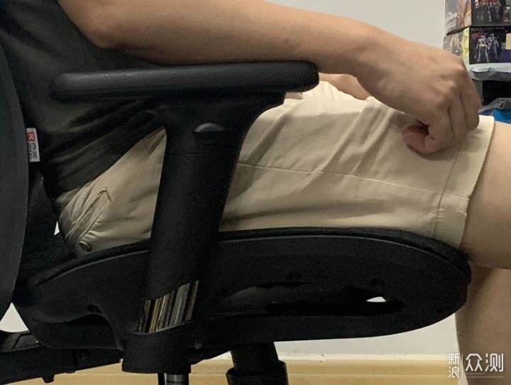 西昊人体工学椅电脑椅开箱测评_新浪众测