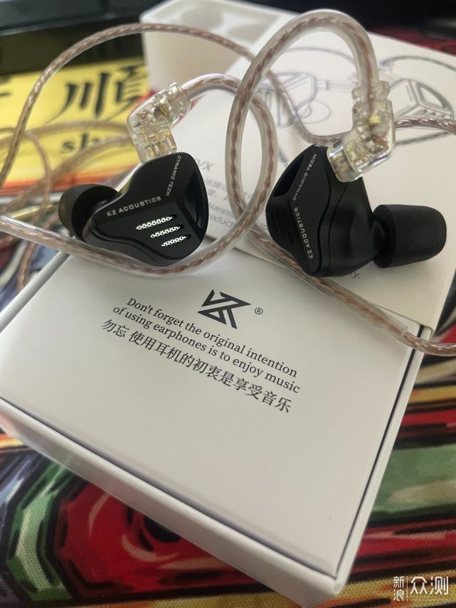 百元的发烧级耳机KZ-ZVX单动圈入耳式有线耳机_新浪众测