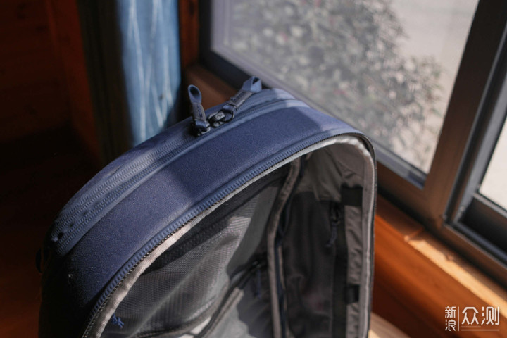 PD巅峰设计 Travel Backpack 30L_新浪众测