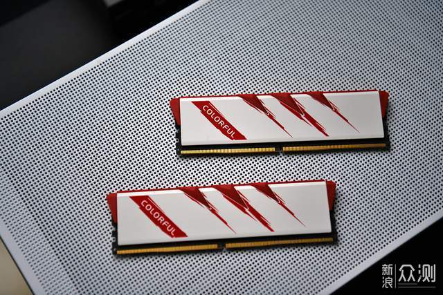 性能出彩：七彩虹战斧赤焰6000 DDR5内存评测_新浪众测