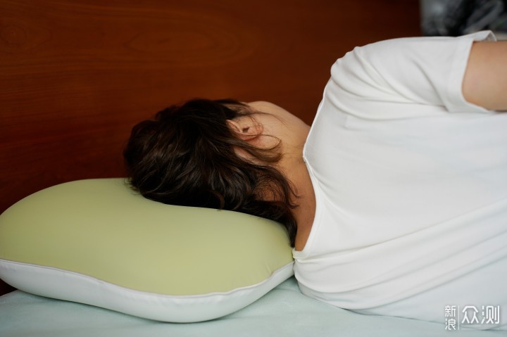 时光存折草本枕使用体验，睡眠差的可入手试试_新浪众测