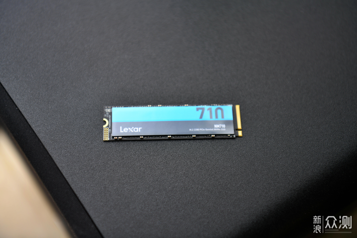 性价比装机PCIe 4.0 SSD力荐：雷克沙NM710 1T_新浪众测