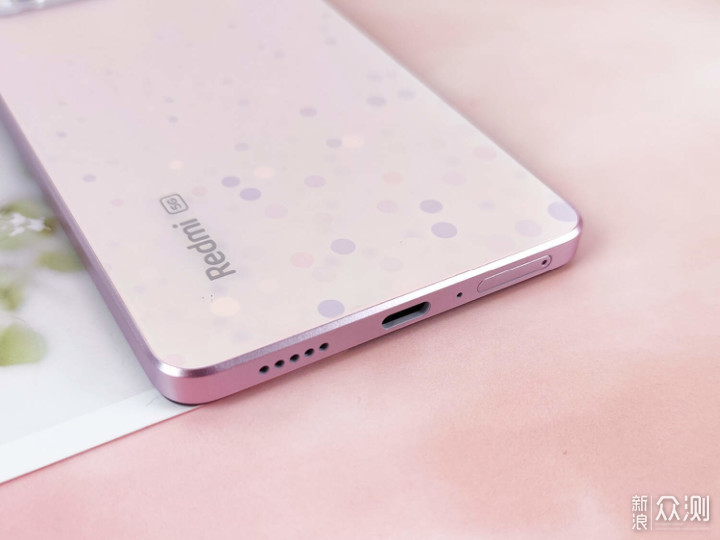 Redmi Note 12 Pro开箱，轻薄小立边梦幻机身_新浪众测