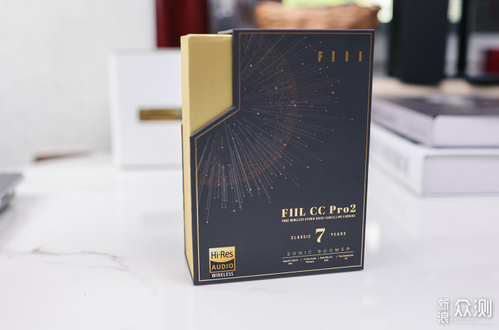 FIIL CC Pro2 评测，多种自定义设置音质首选_新浪众测