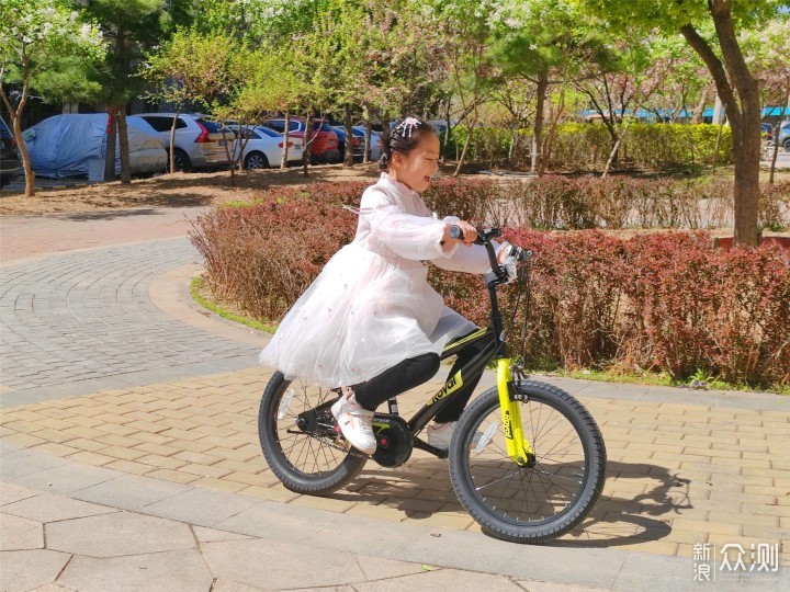 还不会骑行自行车？我教你快速学会骑自行车_新浪众测