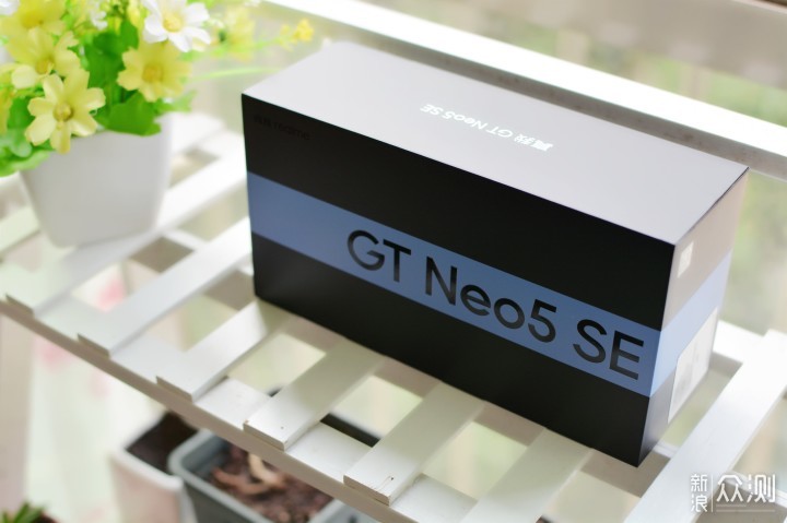 真我GT Neo5SE电竞旗舰手机给你想要的_新浪众测