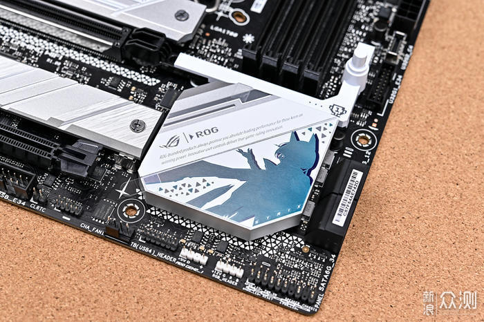 ROG B760G小吹雪+九州风神魔方CH370装机展示_新浪众测