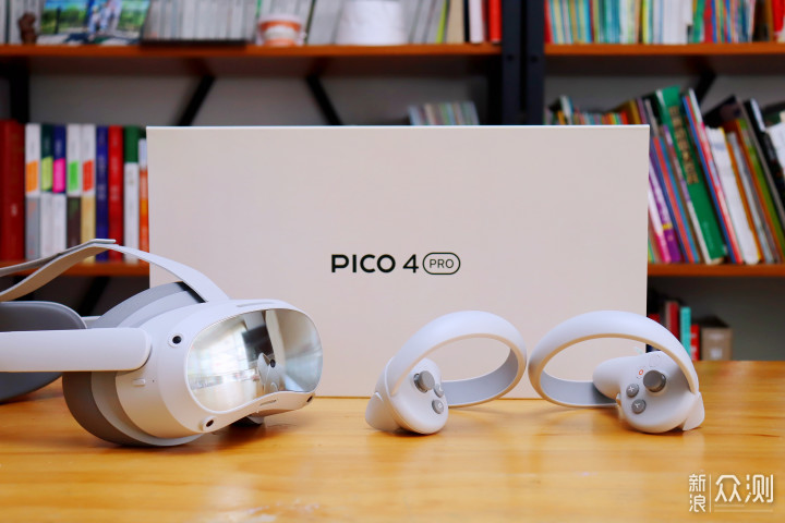 PICO 4 Pro VR 让我沉浸在全新的世界_新浪众测