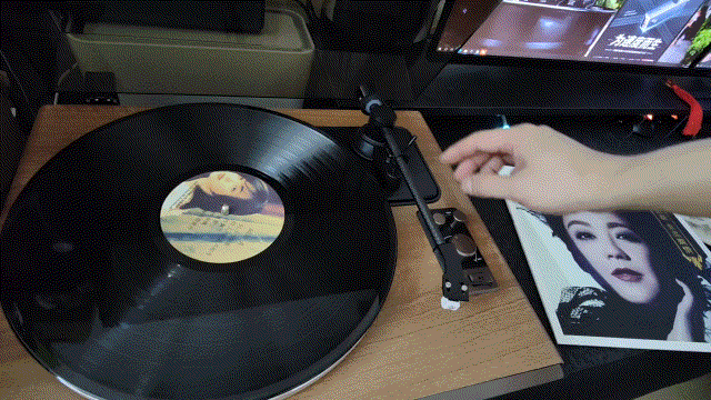赛塔林黑胶唱片机评测：用科技追索年代韵味！_新浪众测