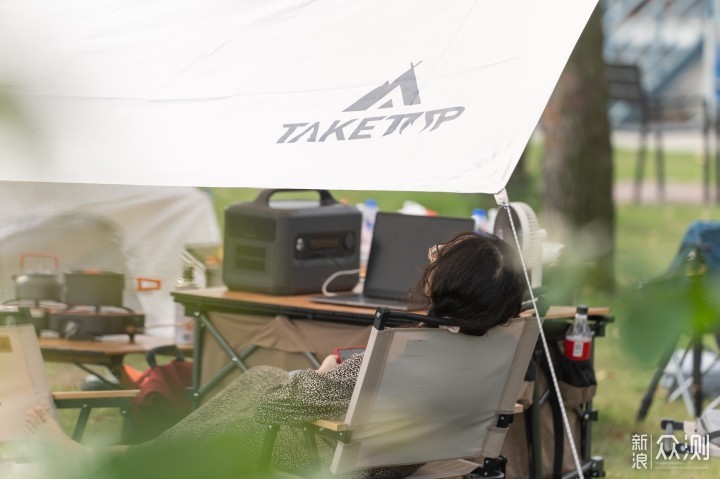 走哪躺哪的随性丨我的露营杂谈与好物推荐_新浪众测