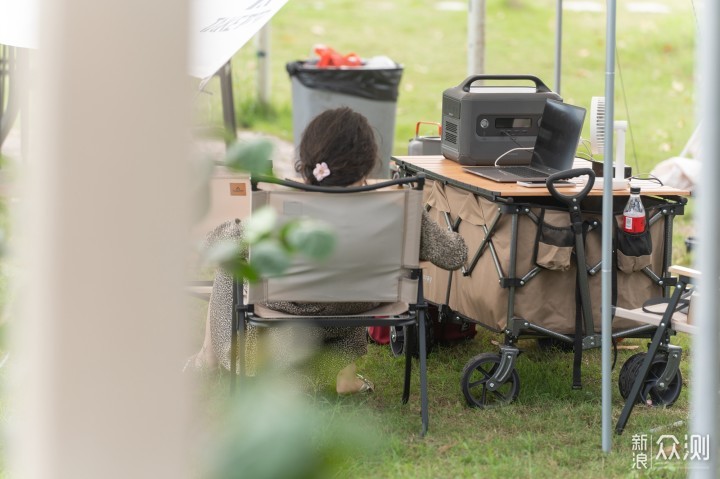 走哪躺哪的随性丨我的露营杂谈与好物推荐_新浪众测
